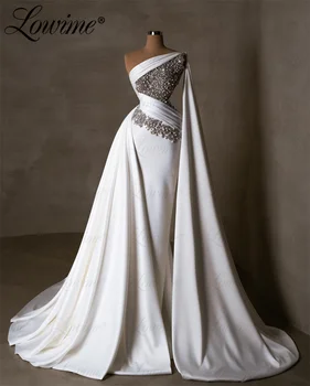 Abendkleider vakarinės suknelės moterims Cape Sleeve Satin White Long Formal Occasion Suknelės Full Crystal Pearls Party Gowns Prom