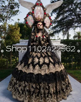 Black Gold Charro Catrina Quinceanera suknelės Meksikietiškos ilgomis rankovėmis aplikacijos nėrinių pūstas skeletas Korsetas vestido de baile 15 anos