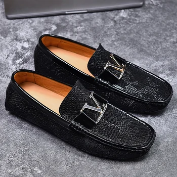 Naujo prekės ženklo vyrai Natūralios odos batai Laisvalaikio loaferiai Įsispiriami verslo suknelės batai Patogi vairavimo avalynė Zapatos De Hombre