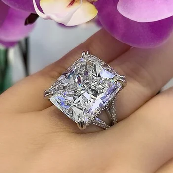 2024 Prabangūs krištolo kubiniai cirkonio žiedai moterims Aukštos kokybės sidabro spalva Elegantiškas vestuvių vakarėlis Ponios žiedas Mados papuošalai