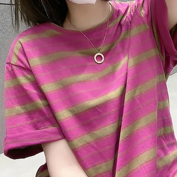 Raudonai dryžuoti moteriški marškinėliai trumpomis rankovėmis Korėjietiško stiliaus kontrastinė spalva O-kaklas Laisvi trišakiai Mada Vasara Moteriškos viršūnės Gatvės drabužiai